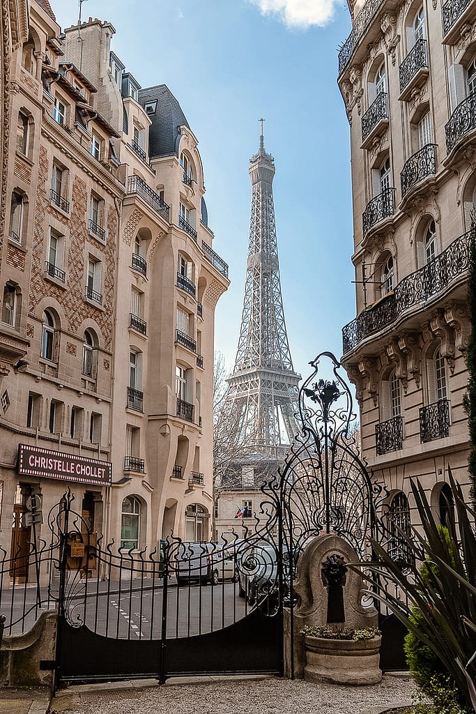 Eiffel Tower, 7th arrondissement, Paris